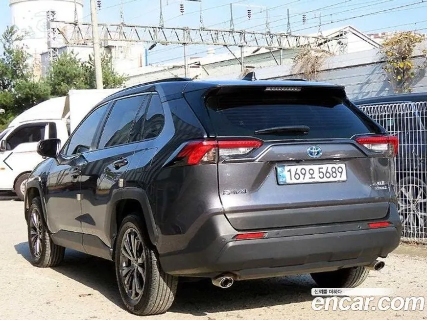 Toyota RAV4 2024 из KR, фото 3