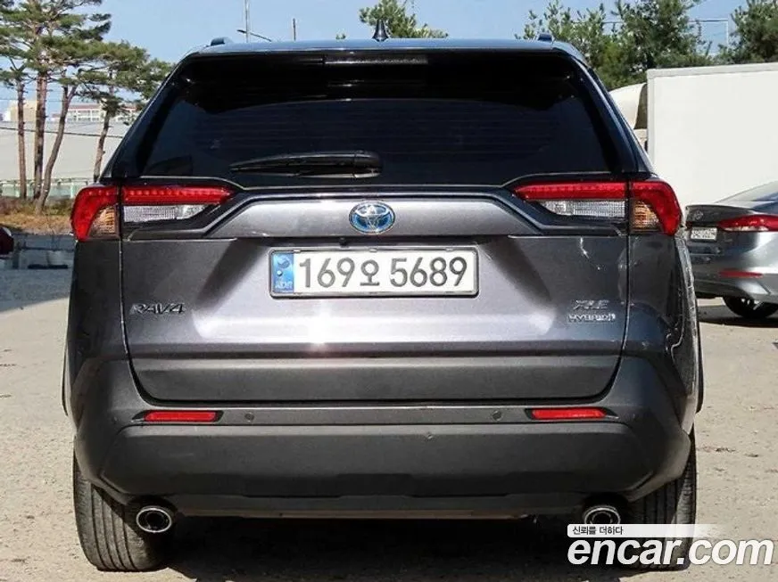 Toyota RAV4 2024 из KR, фото 4