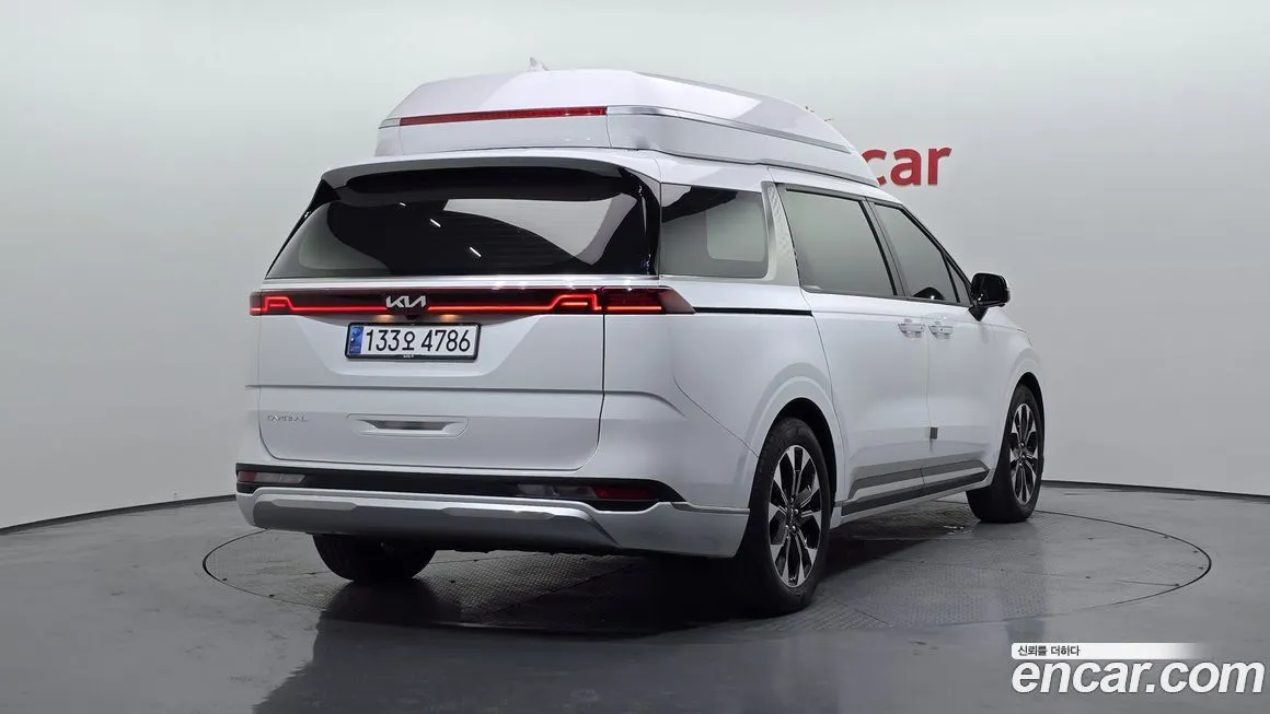 Kia Carnival 2023 из KR, фото 2