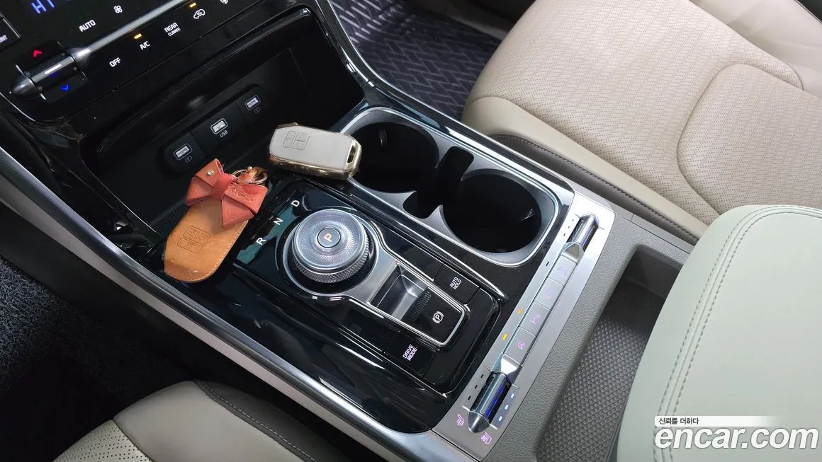 Kia Carnival 2023 из KR, фото 9