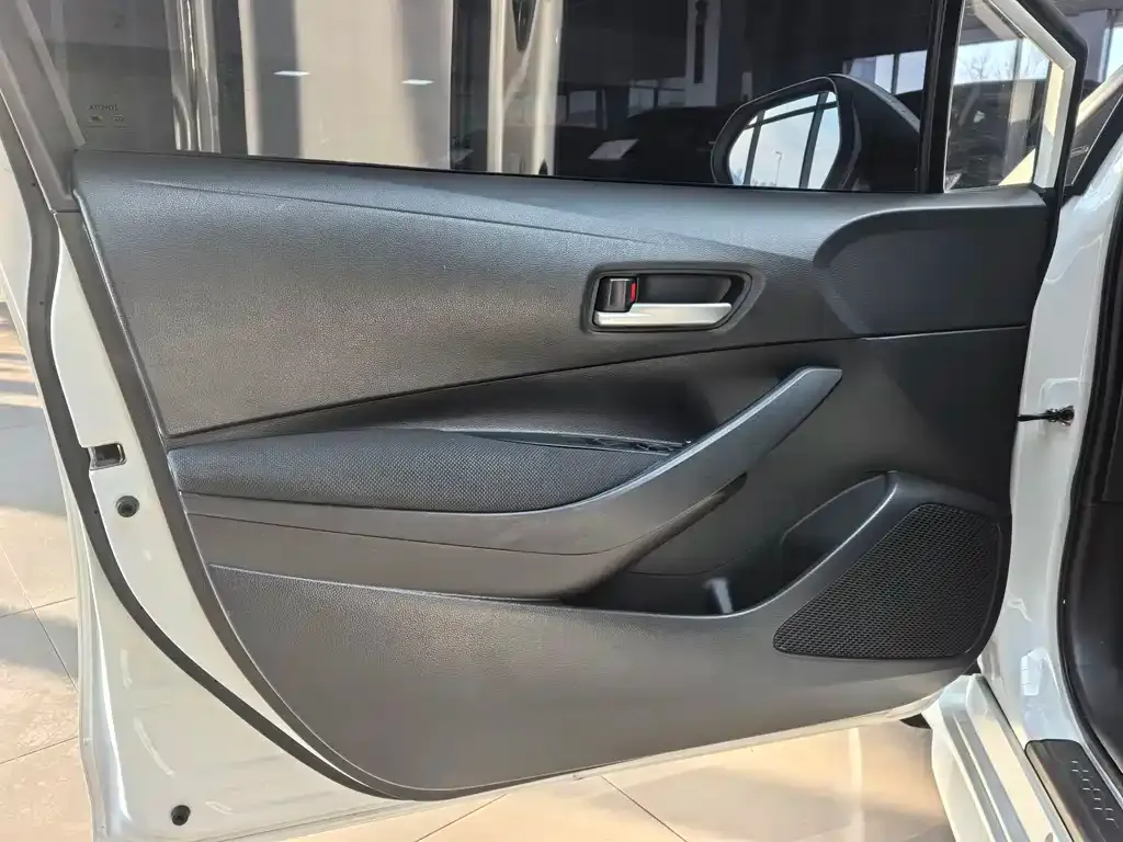 Toyota Levin 2021 из CN, фото 8