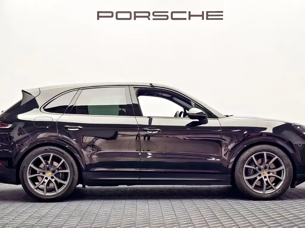 Porsche Cayenne — фото 3