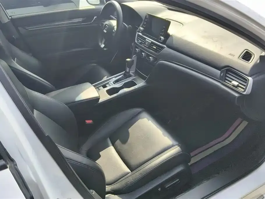 Honda Accord 2021 из CN, фото 8