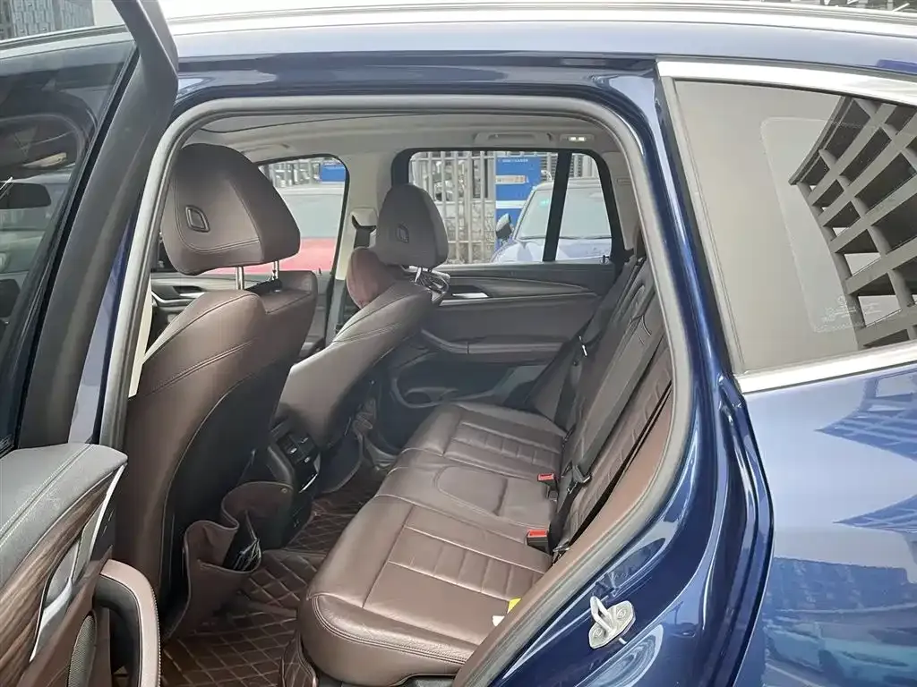 BMW X3 2021 из CN, фото 9