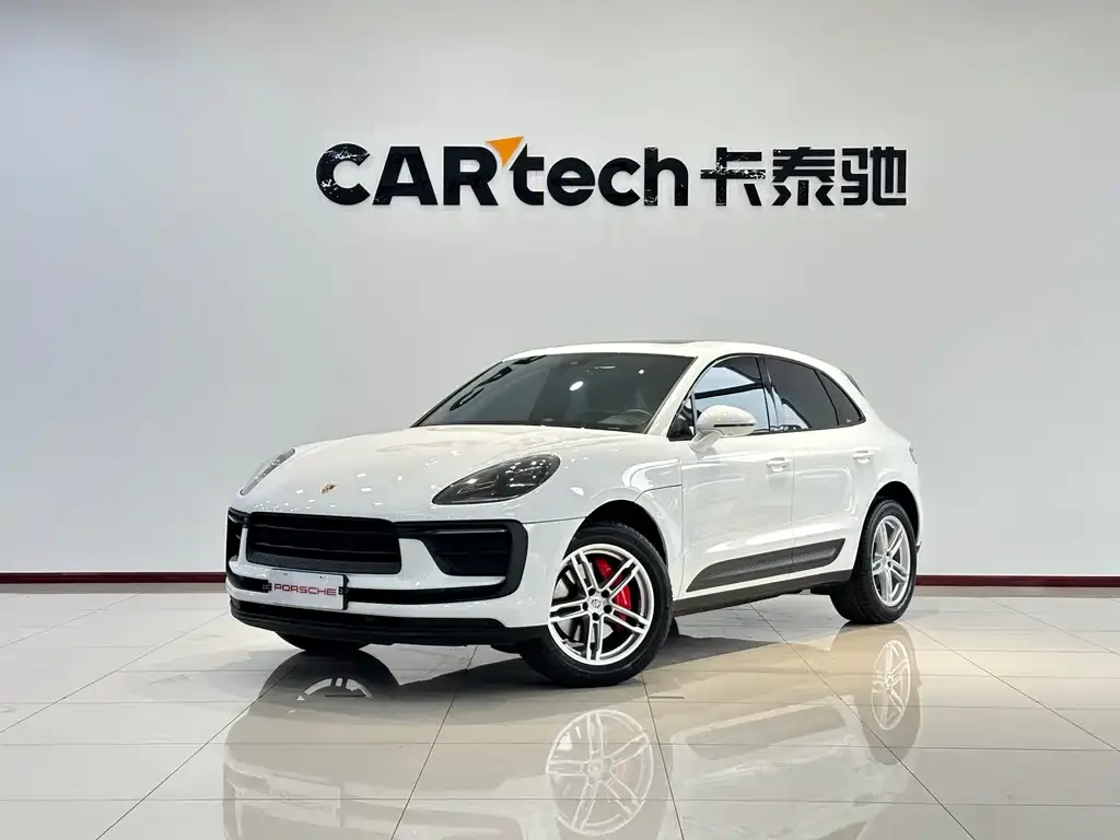 Porsche Macan — фото 1