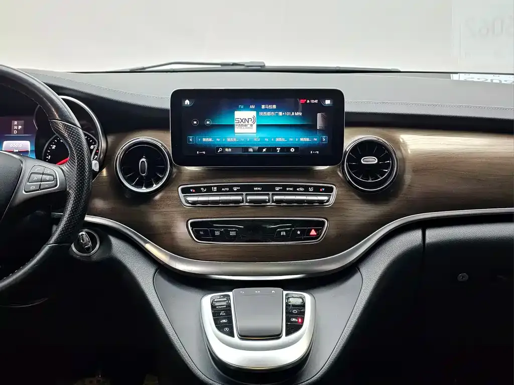Mercedes-Benz V-Class 2021 из CN, фото 9