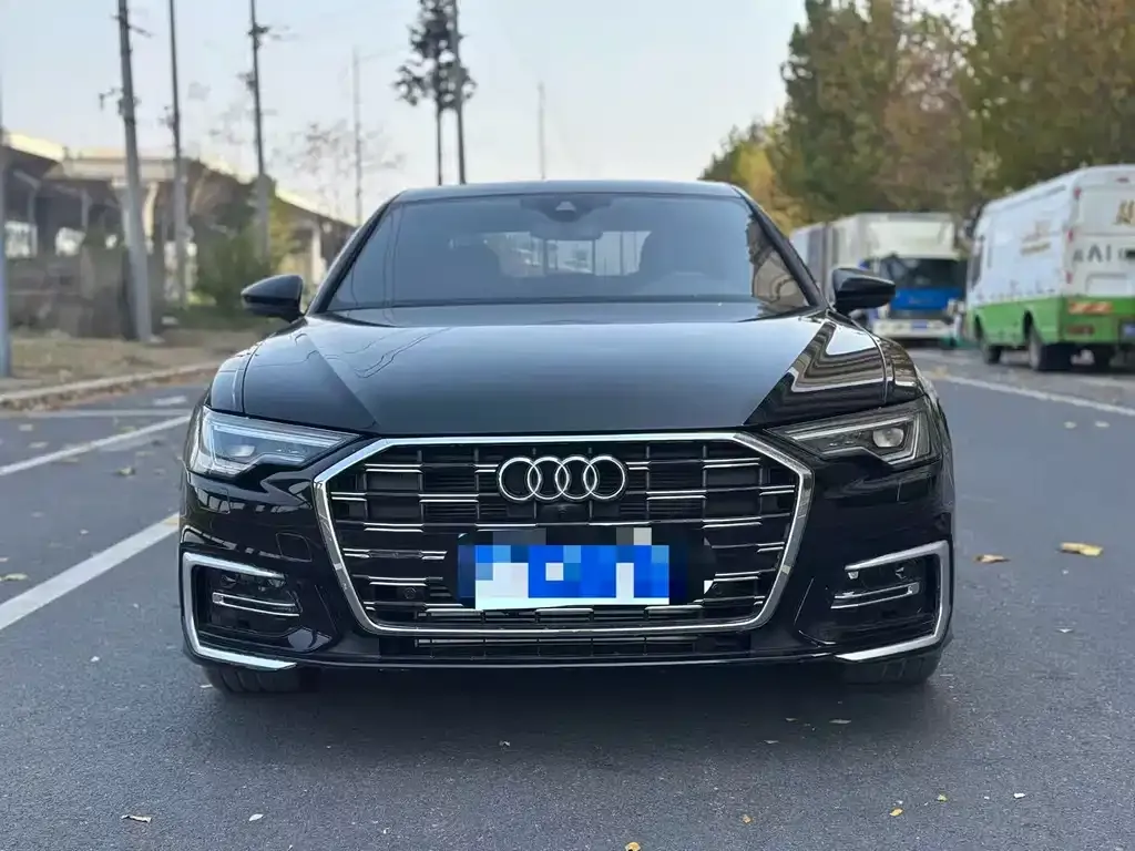 Audi A6L — фото 2