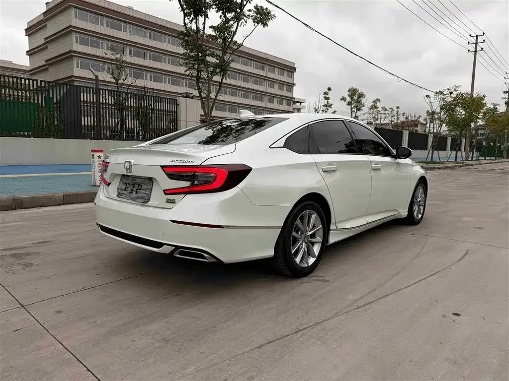 Honda Accord 2021 из CN, фото 3