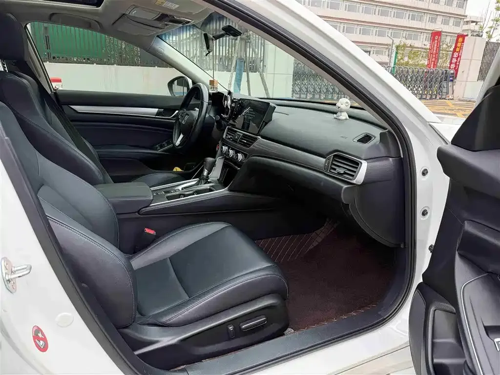 Honda Accord 2021 из CN, фото 7