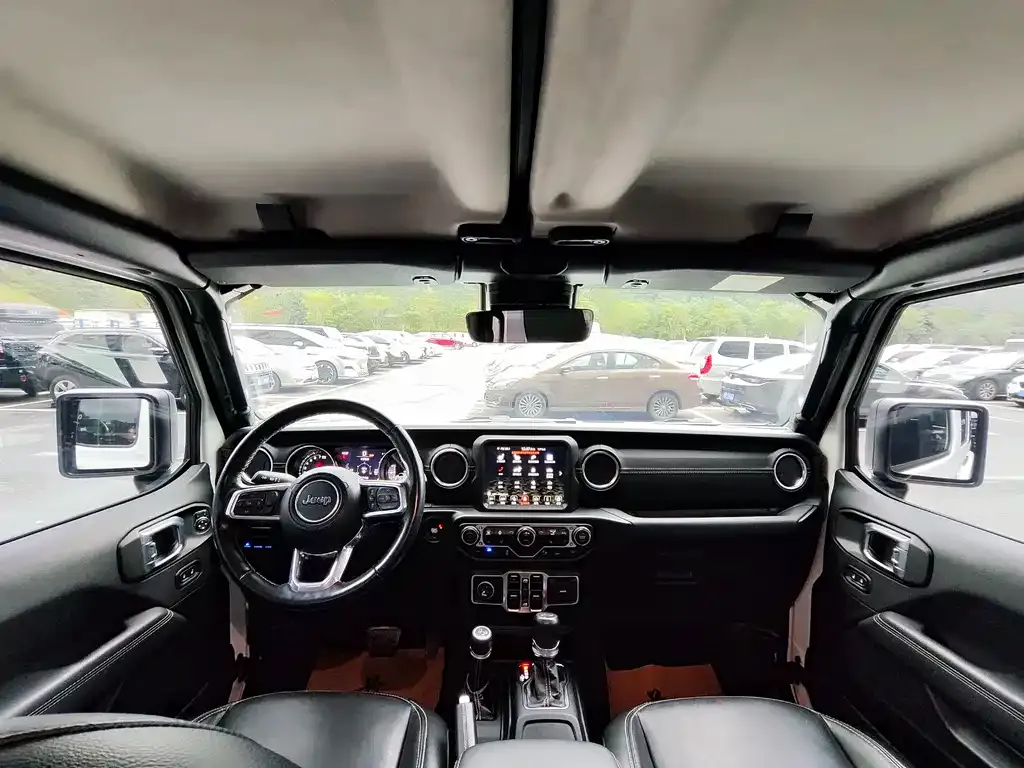 Jeep Wrangler PHEV 2022 из CN, фото 9