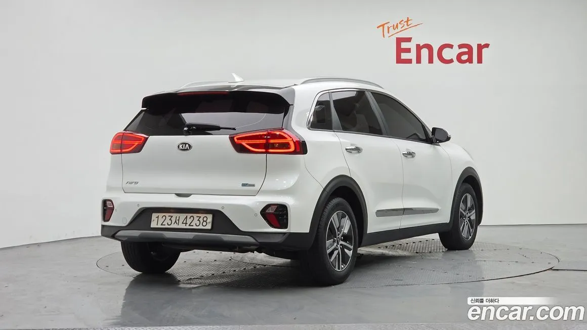 Kia Niro 2021 из KR, фото 4