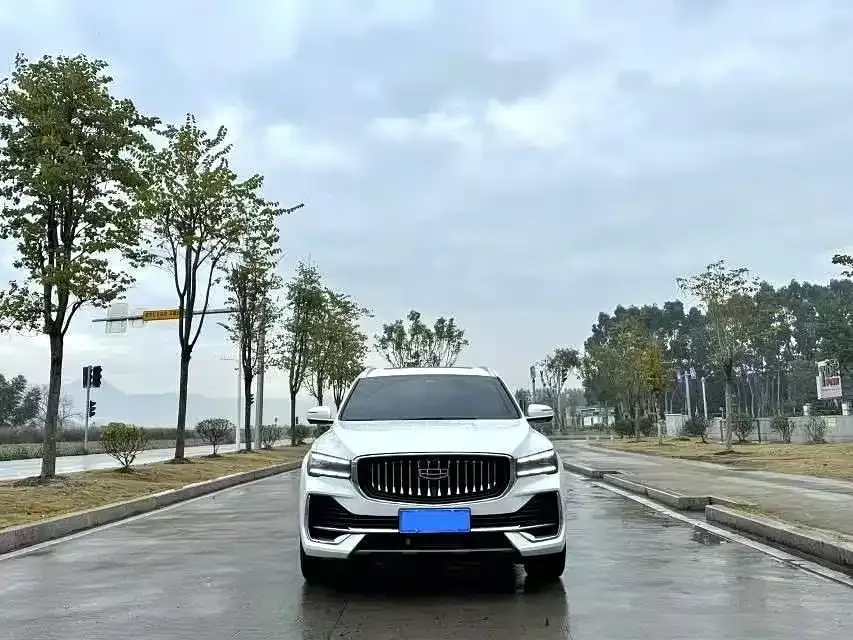 Geely Xingyue L — фото 2