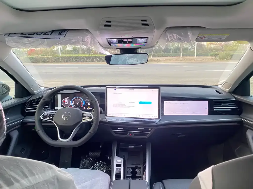 Volkswagen Magotan 2025 из CN, фото 7