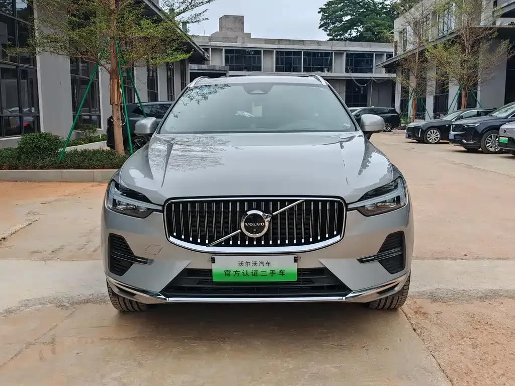 Volvo XC60 PHEV 2023 из CN, фото 2