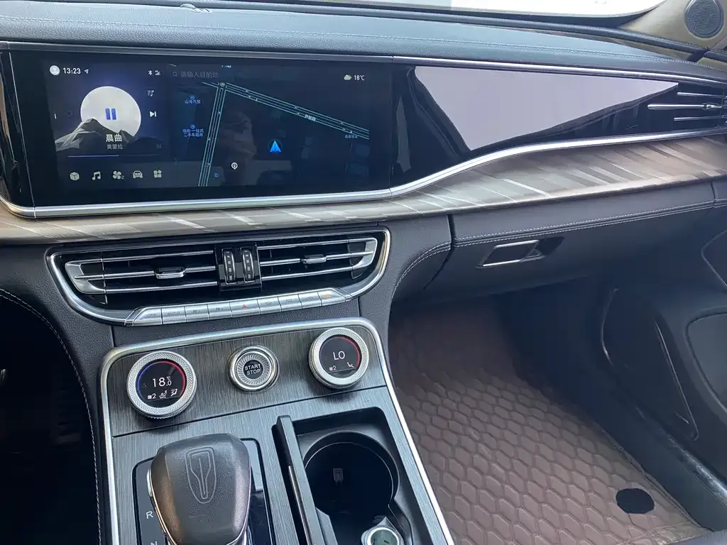 Hongqi H9 2024 из CN, фото 10
