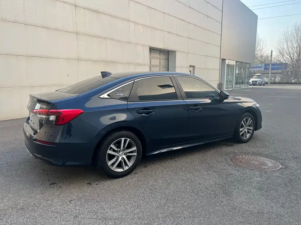 Honda Civic 2023 из CN, фото 3