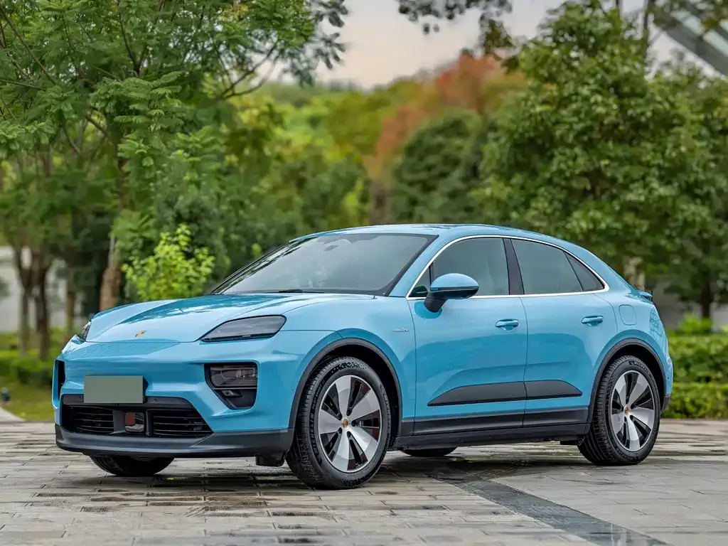 Porsche Macan EV — фото 1