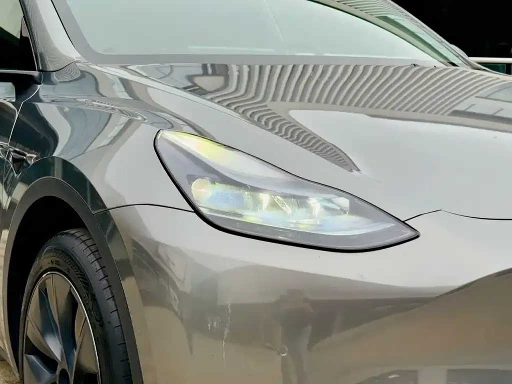 Tesla Model Y 2023 из CN, фото 4