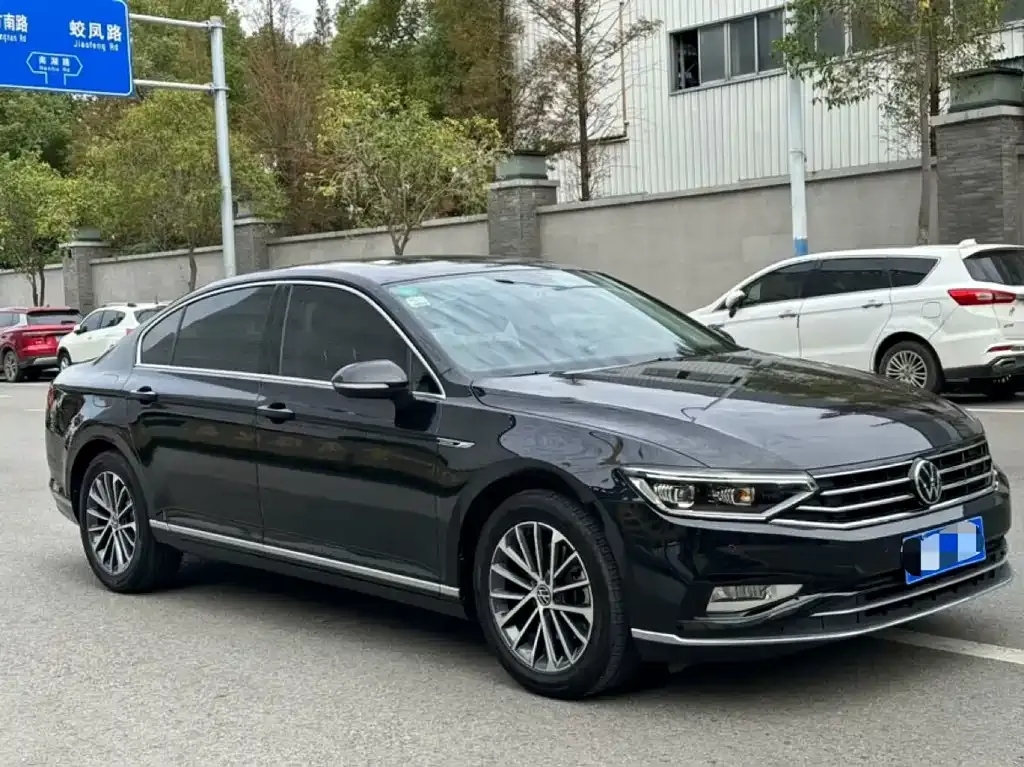 Volkswagen Magotan 2021 из CN, фото 3