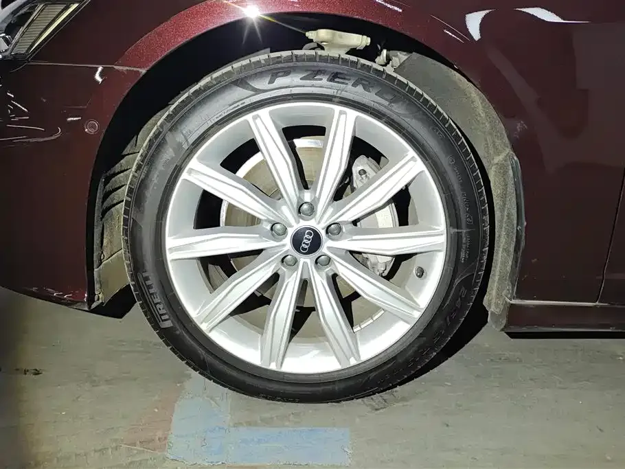 Audi A6L 2023 из CN, фото 6
