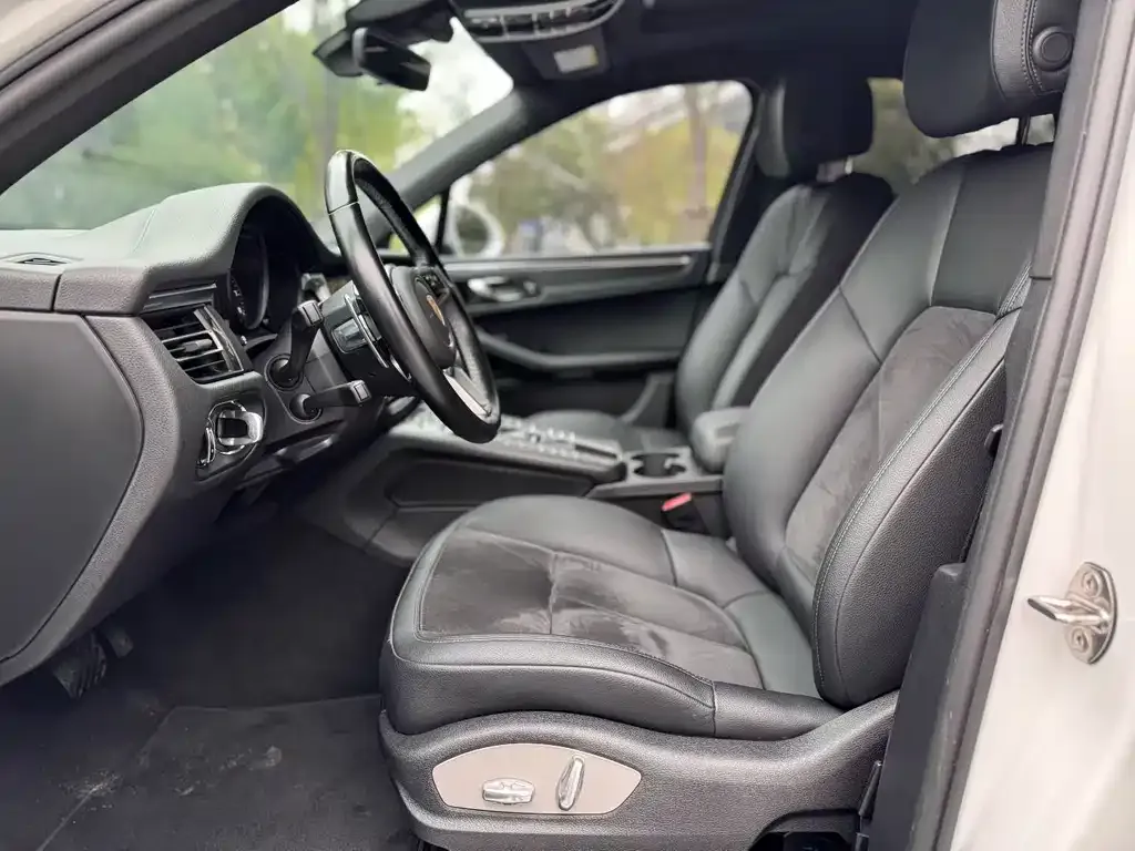 Porsche Macan 2021 из CN, фото 5