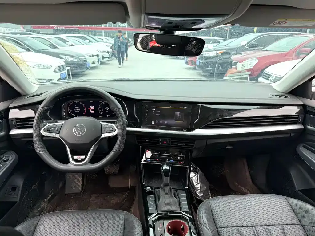 Volkswagen Passat 2025 из CN, фото 6