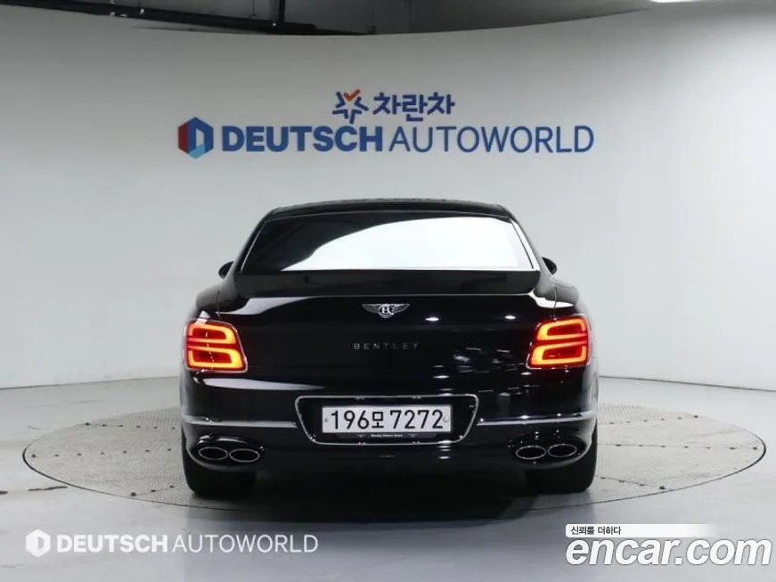 Bentley Flying Spur 2023 из KR, фото 4