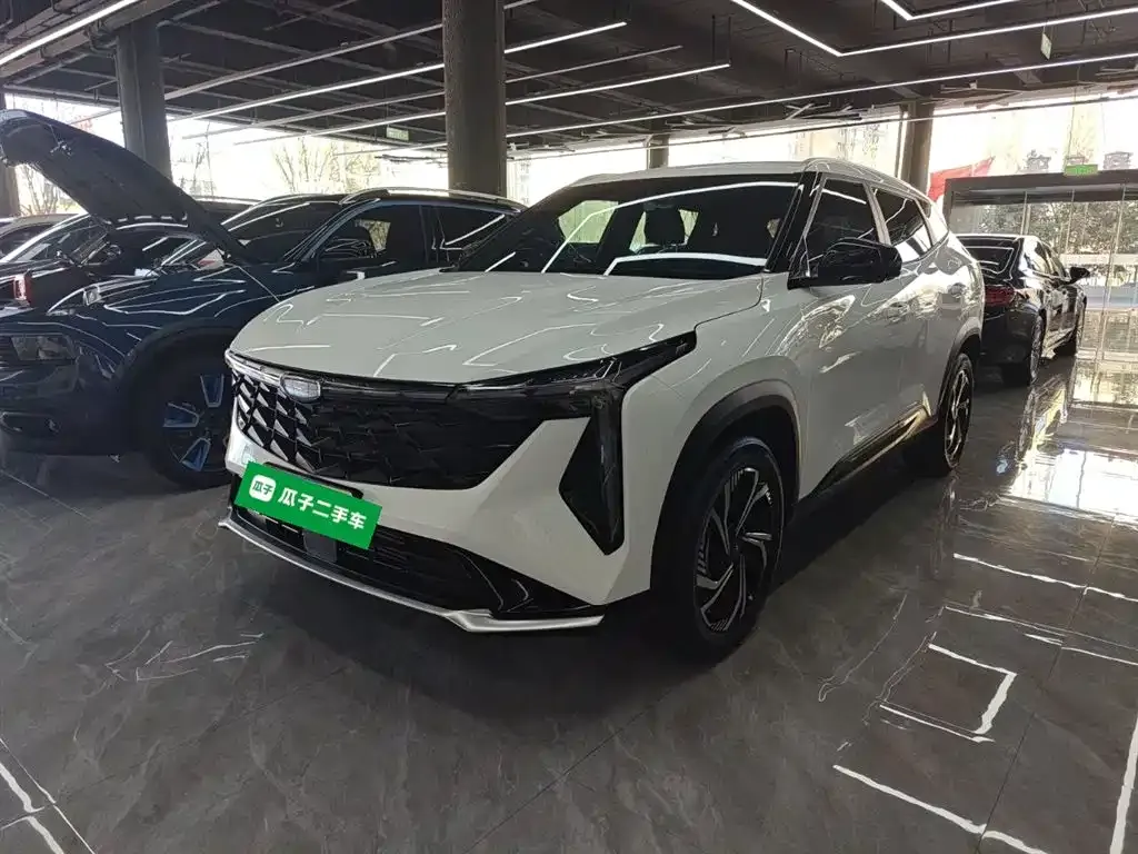 Geely Boyue 2023 из CN, фото 2