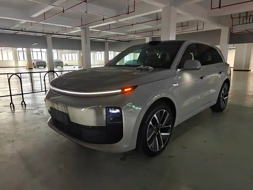 Li Auto L6 2024 из CN, фото 1