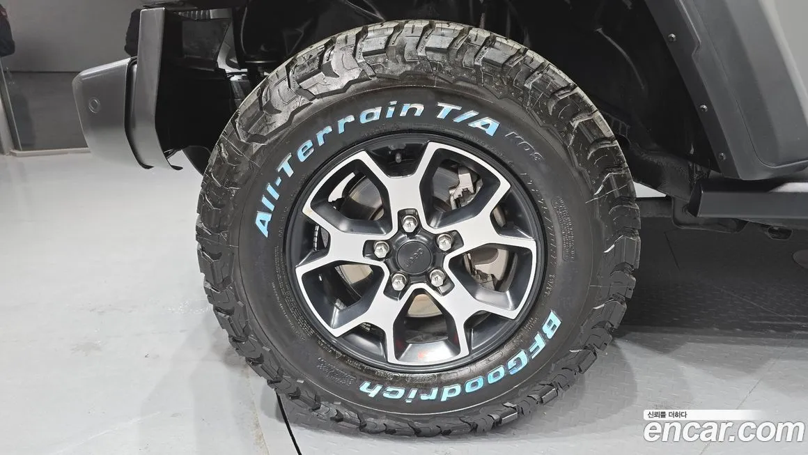 Jeep Wrangler 2022 из KR, фото 5