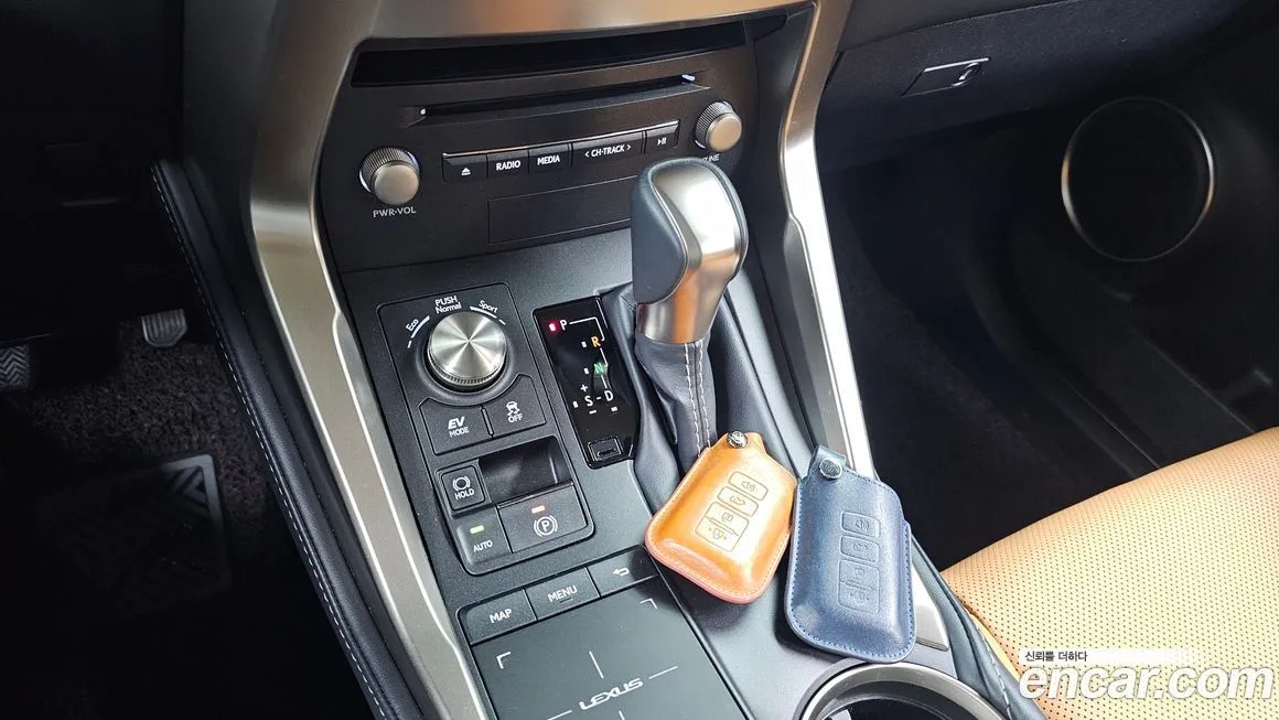 Lexus NX 2021 из KR, фото 9