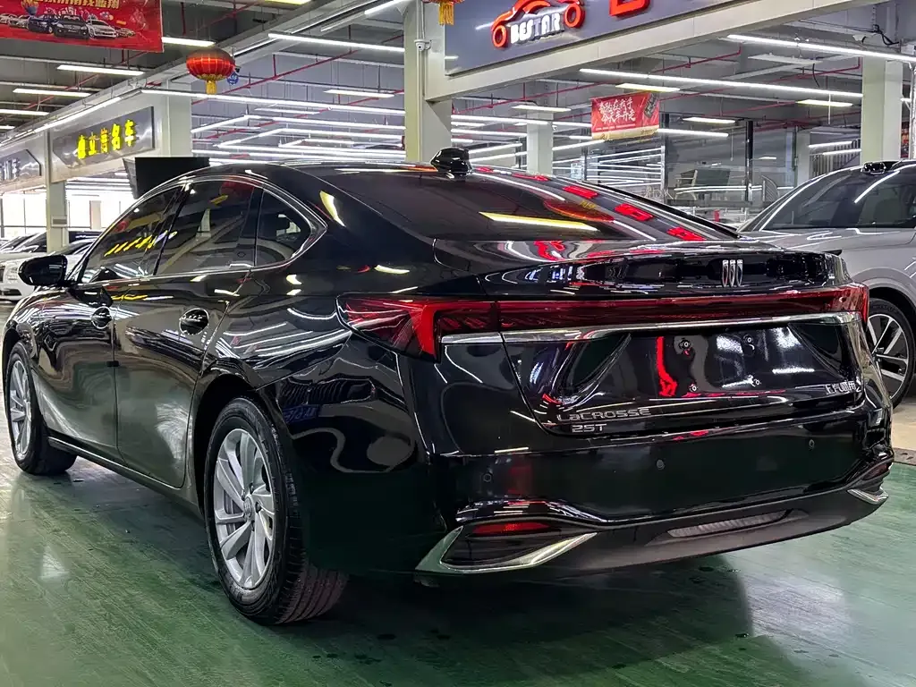Buick LaCrosse 2024 из CN, фото 9