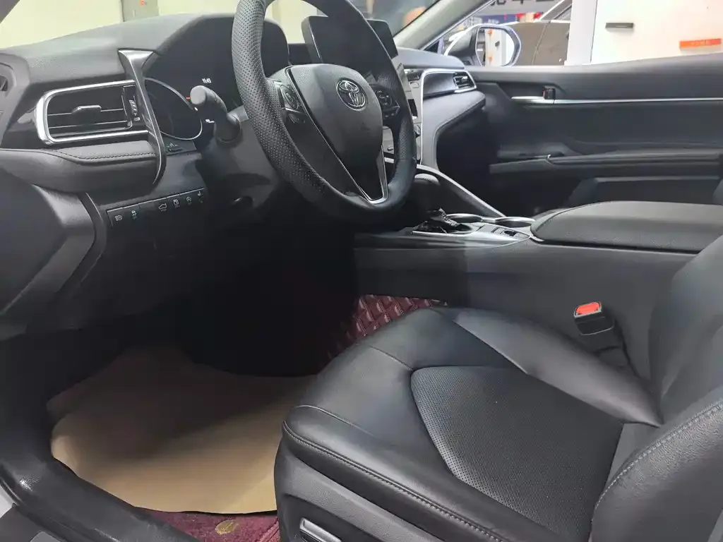 Toyota Camry 2022 из CN, фото 3