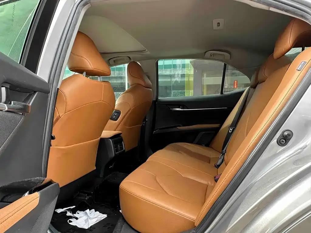 Toyota Camry 2021 из CN, фото 4
