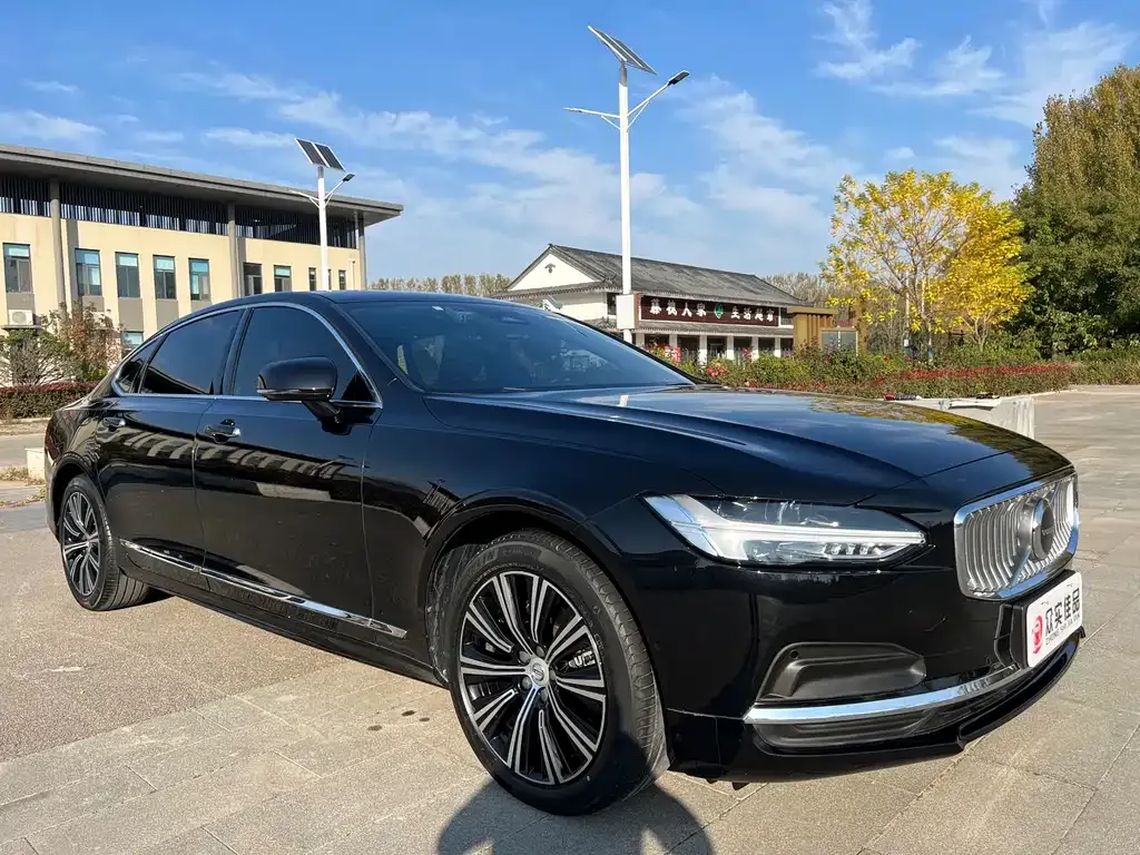 Volvo S90 2022 из CN, фото 3