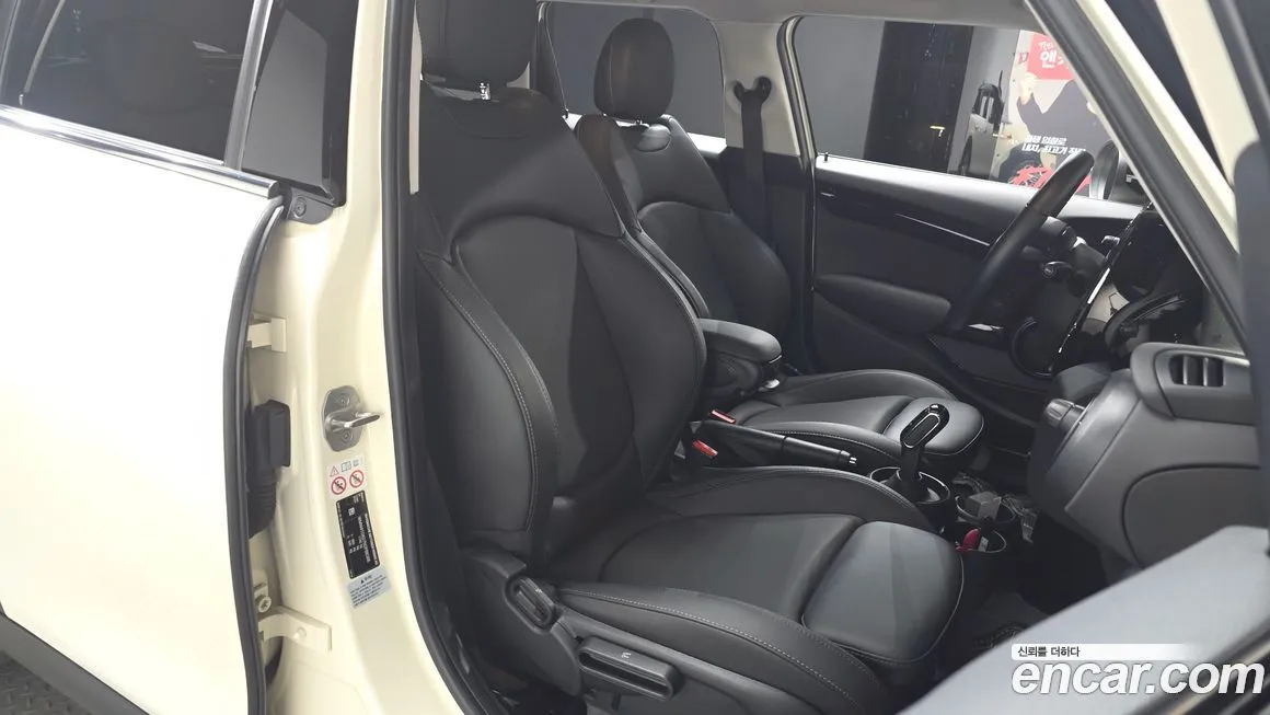 Mini Cooper 2022 из KR, фото 10