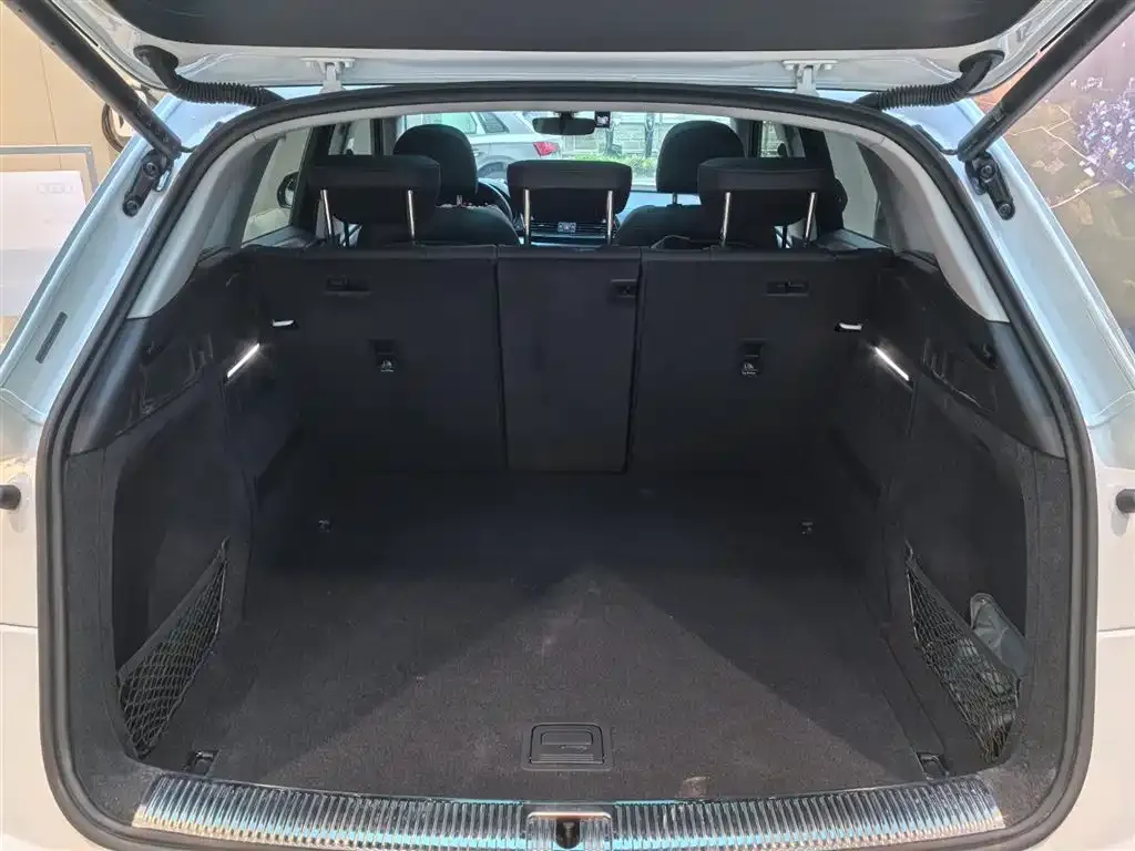 Audi Q5L 2022 из CN, фото 6