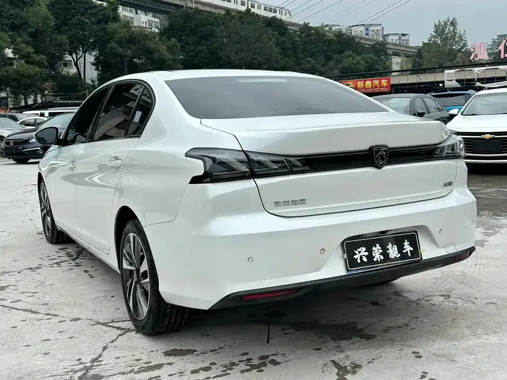 Peugeot 408 2025 из CN, фото 4