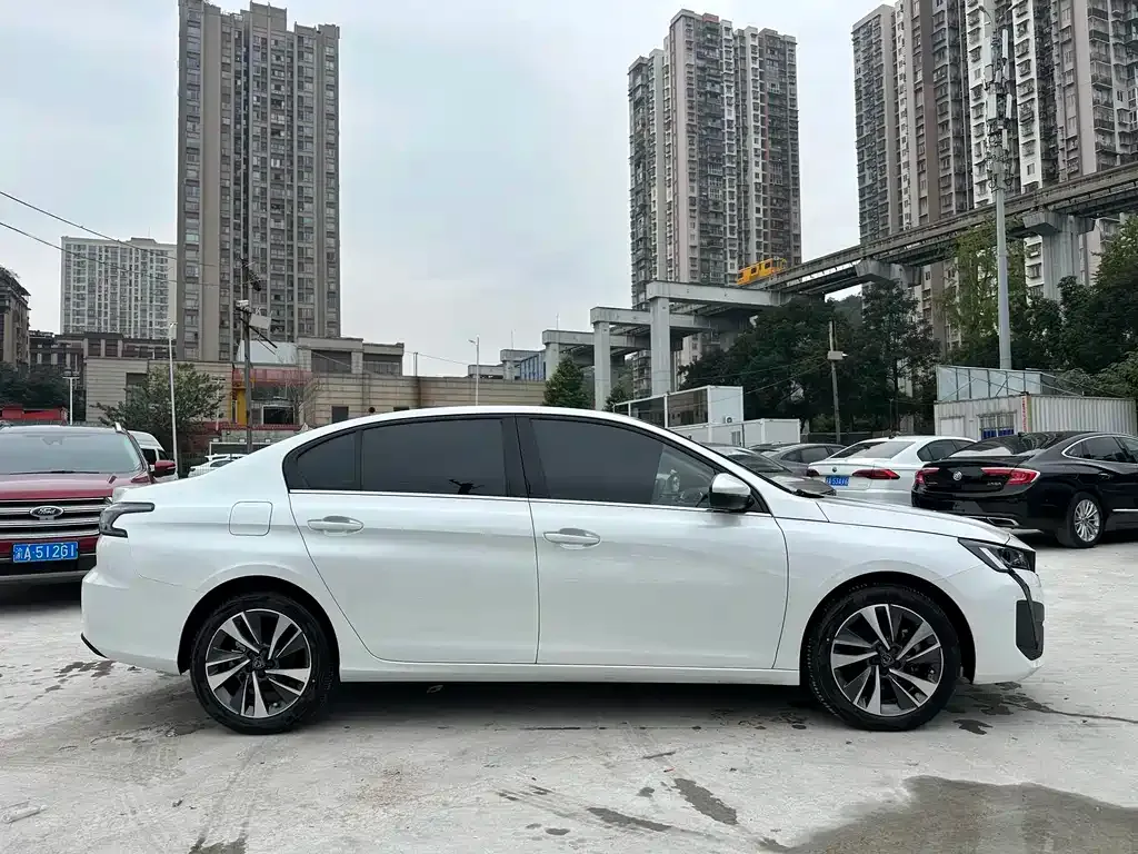 Peugeot 408 2025 из CN, фото 7