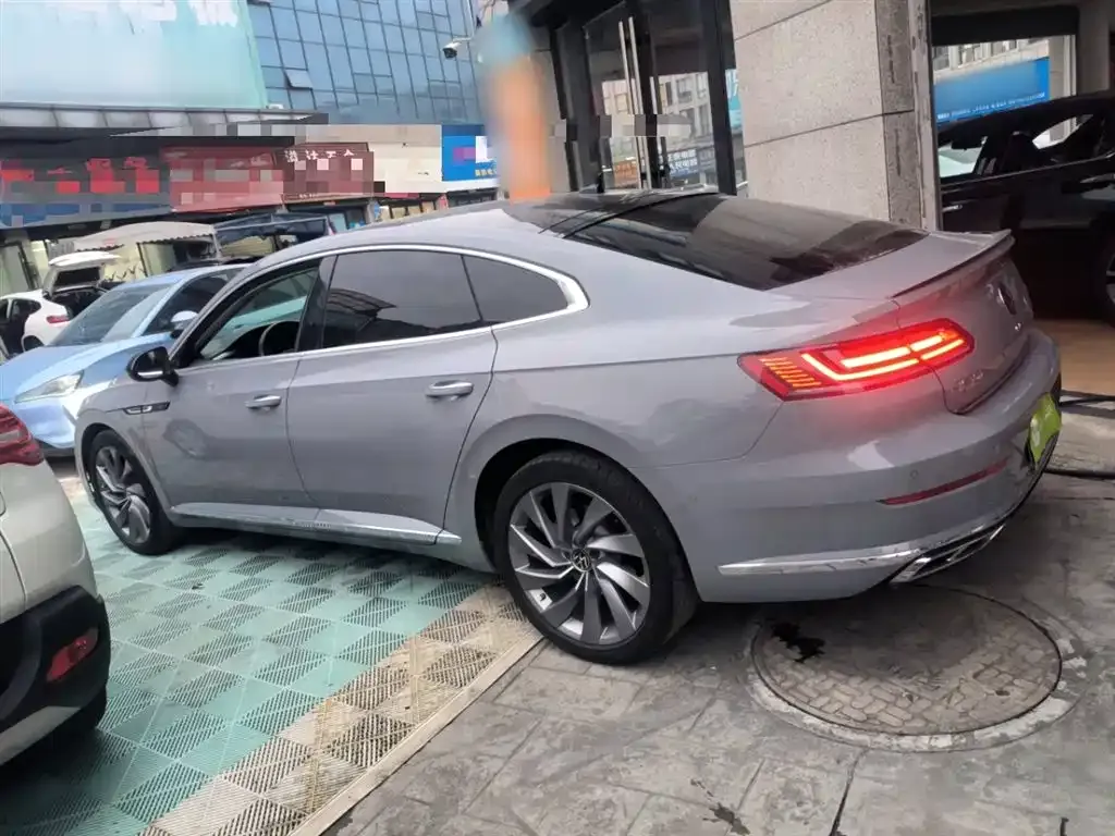 Volkswagen CC 2022 из CN, фото 5