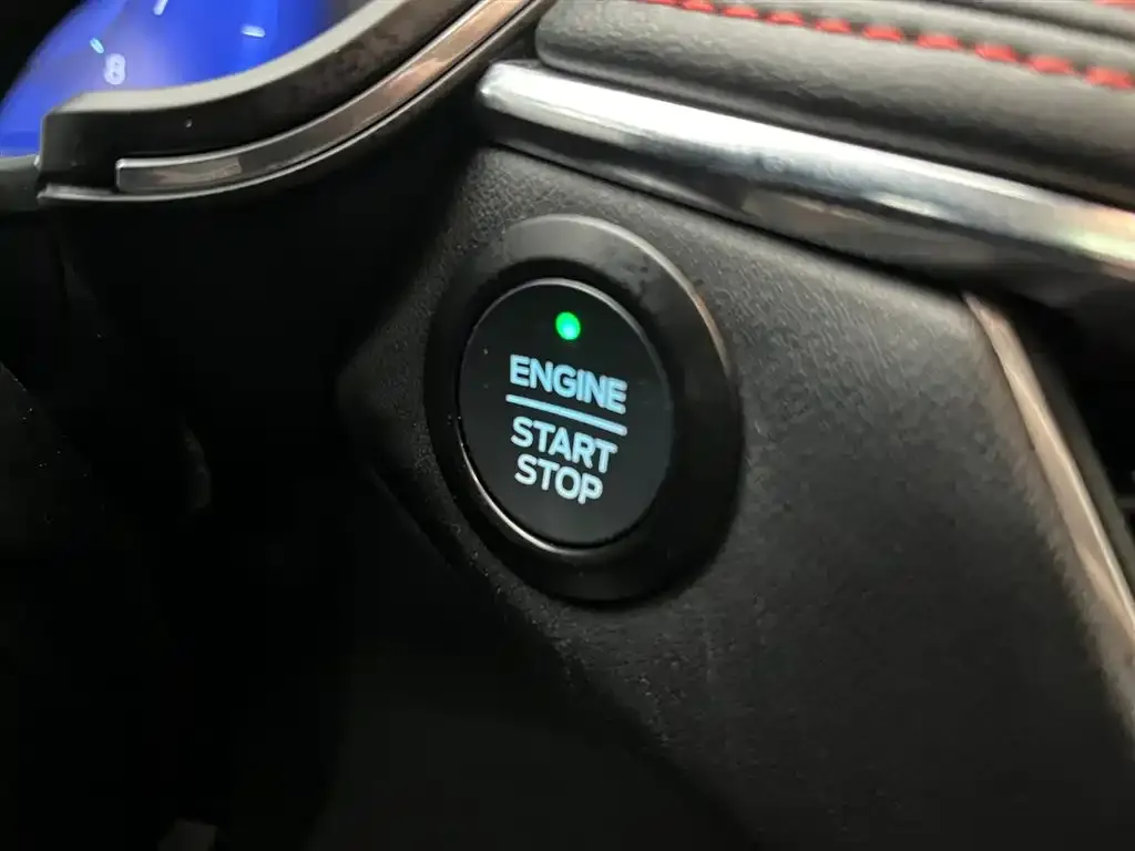Ford Escape 2023 из CN, фото 4