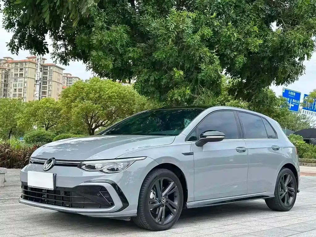 Volkswagen Golf 2021 из CN, фото 1