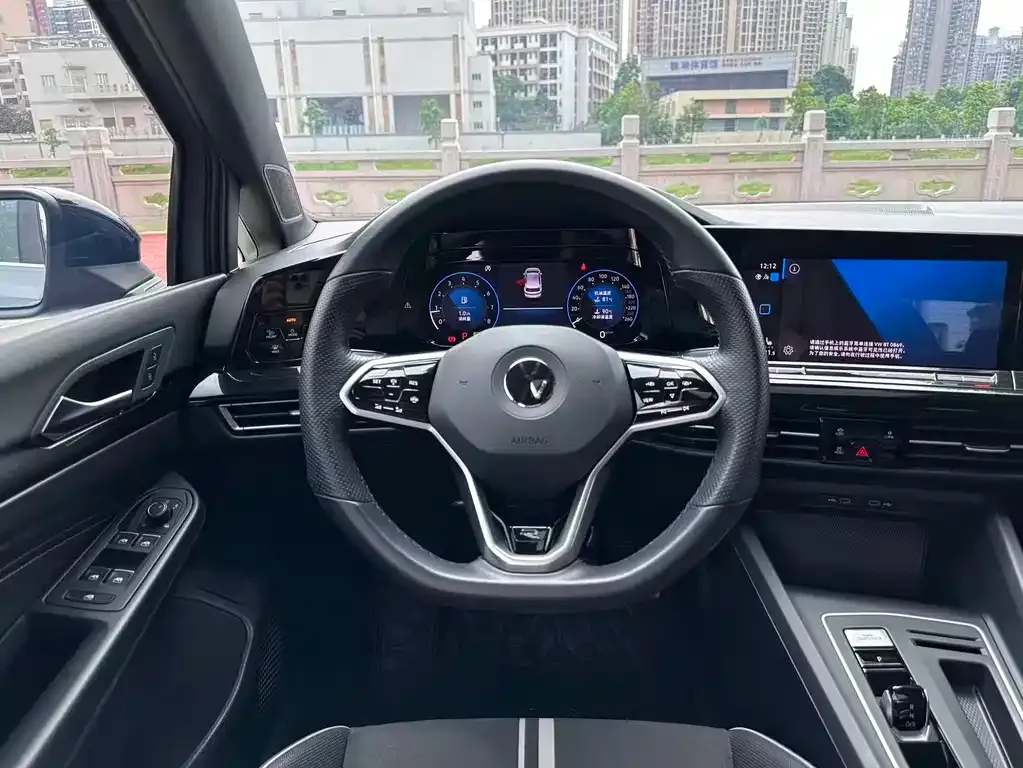 Volkswagen Golf 2021 из CN, фото 10