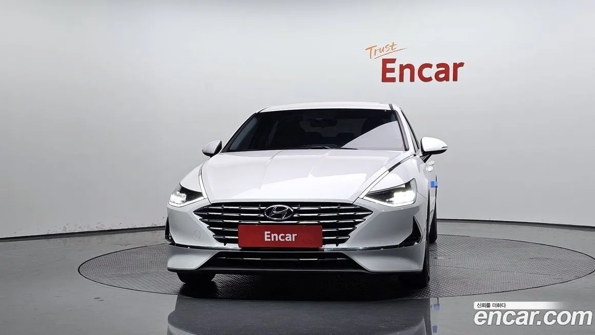 Hyundai Sonata 2022 из KR, фото 3