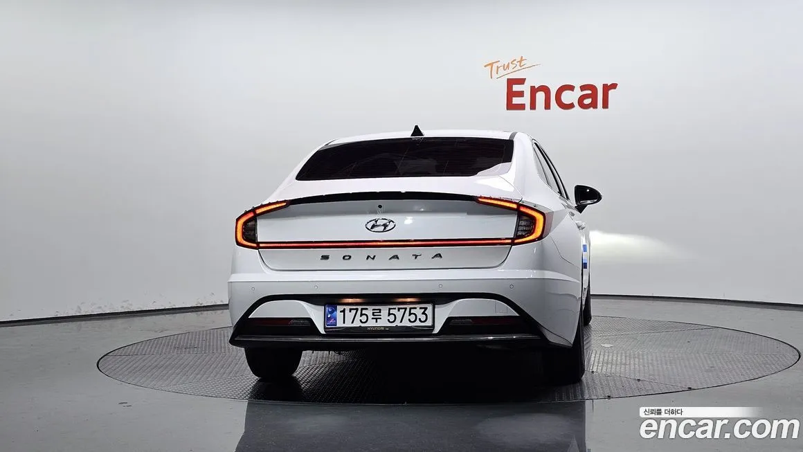 Hyundai Sonata 2022 из KR, фото 4