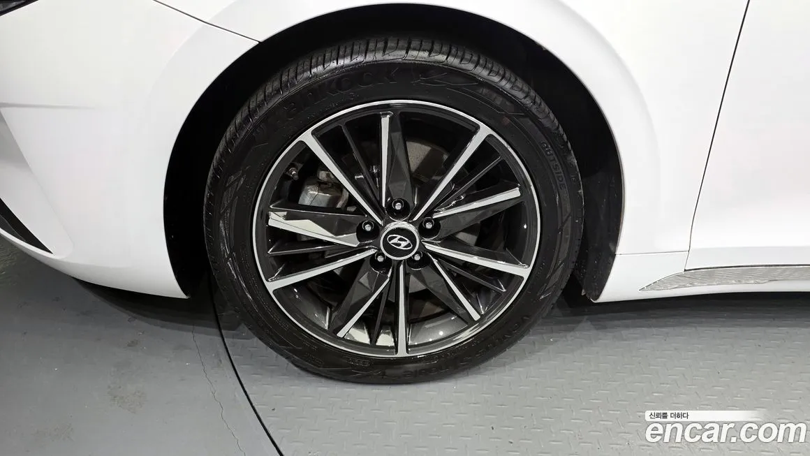 Hyundai Grandeur 2023 из KR, фото 5