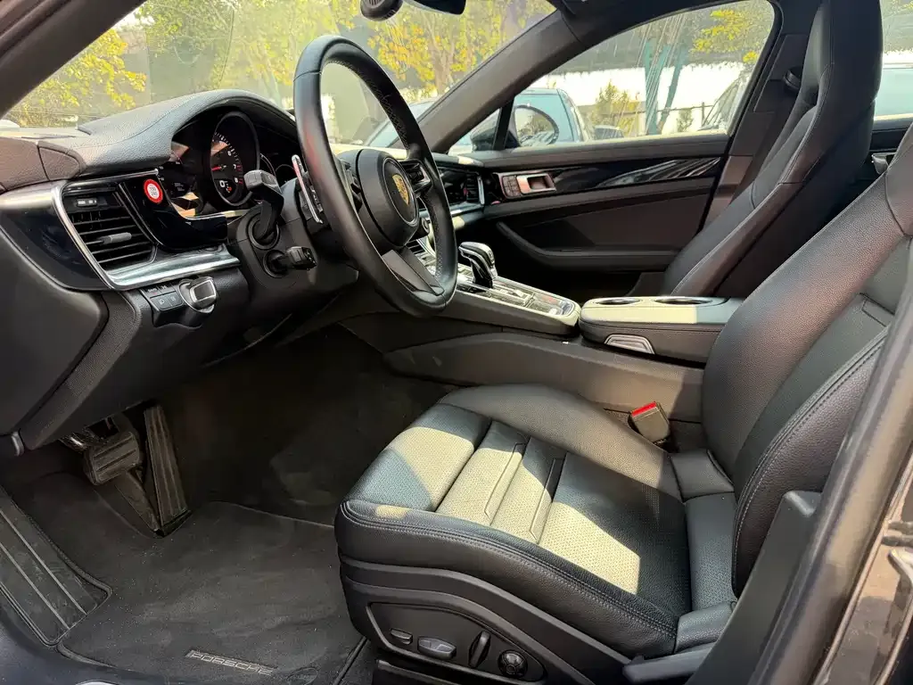 Porsche Panamera 2022 из CN, фото 3