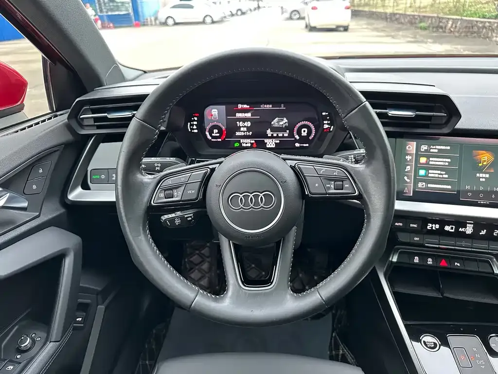 Audi A3 — фото 10