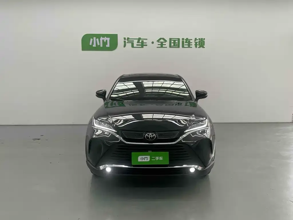Toyota Harrier 2023 из CN, фото 2