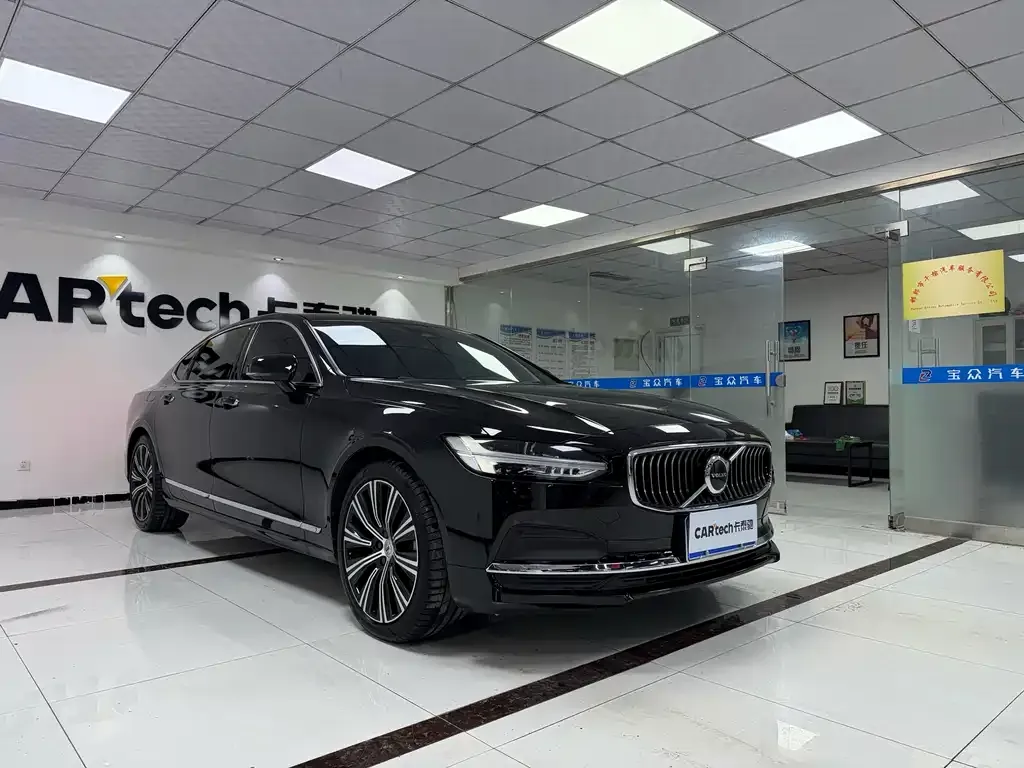 Volvo S90 2023 из CN, фото 3